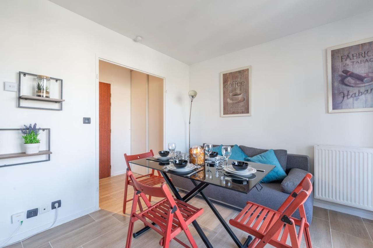 Family Travel Paris Apartment Bussy-Saint-Georges Bagian luar foto